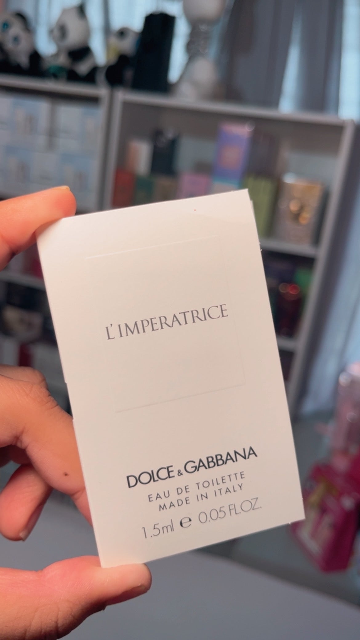 Sample Fragrance: Dolce + Gabbana L’Imperatrice