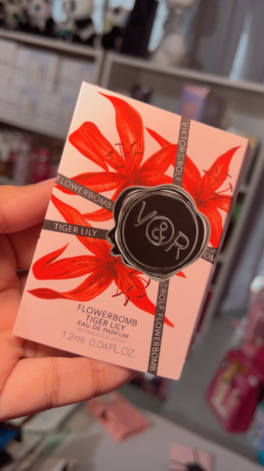 Sample Fragrance: V&R Flowerbomb Tiger & Lily
