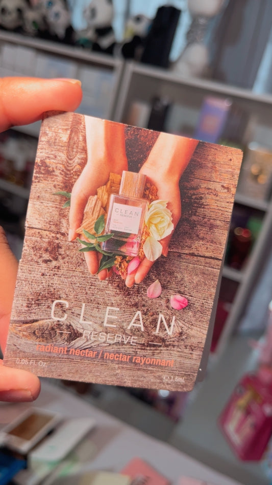 Sample Fragrance: Clean Reserve