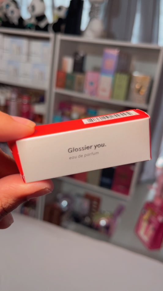 Sample Fragrance: Glossier you.
