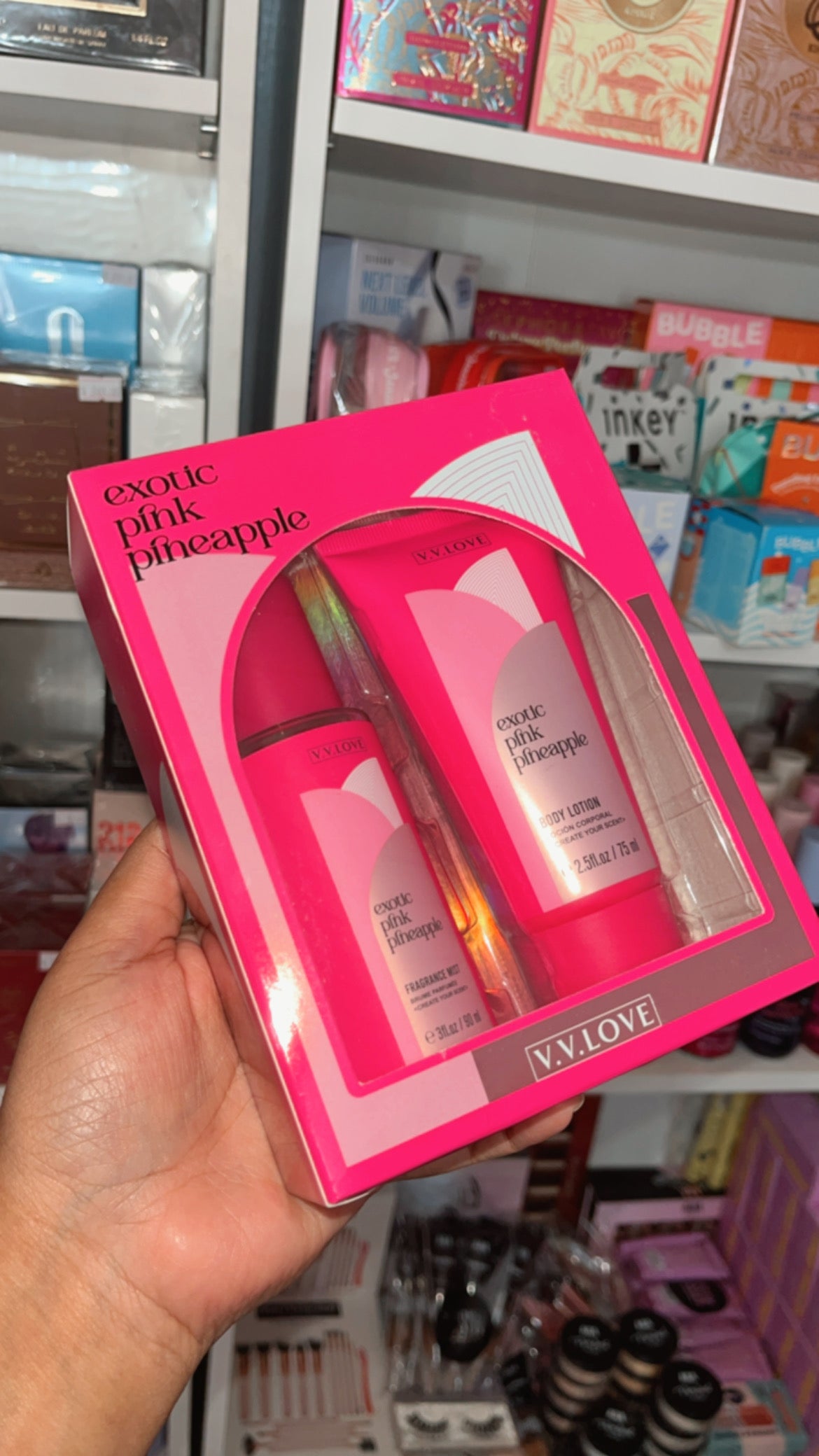 Gift Set: V.V. Love Mist & Lotion Set - Exotic Pink Pineapple
