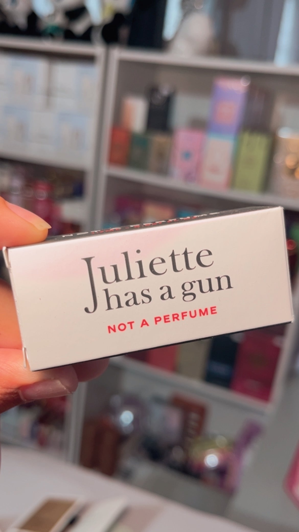 Sample Fragrance: Juliette Has A Gun Not A Perfume